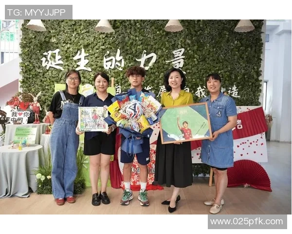 儿童足球明星模仿秀展现小朋友的运动热情与创意才华